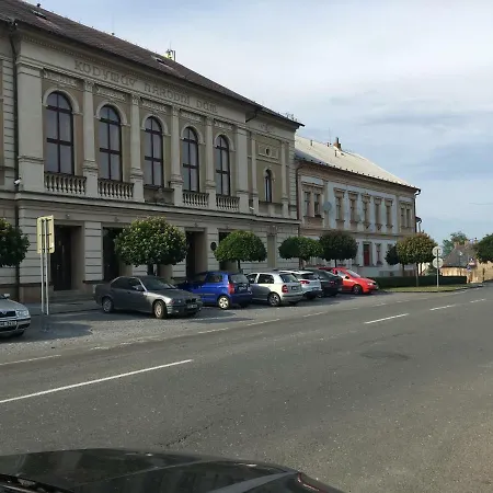 Na Namesti Apartamento Opočno