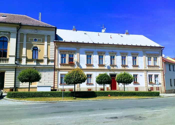 Na Namesti Opočno
